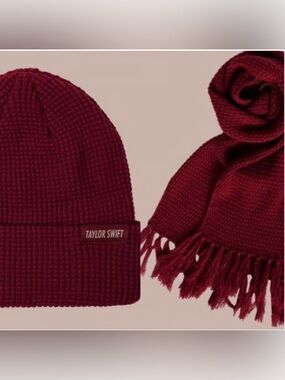 Taylor Swift All Too Well Knit Hat and Fringe Scarf Set